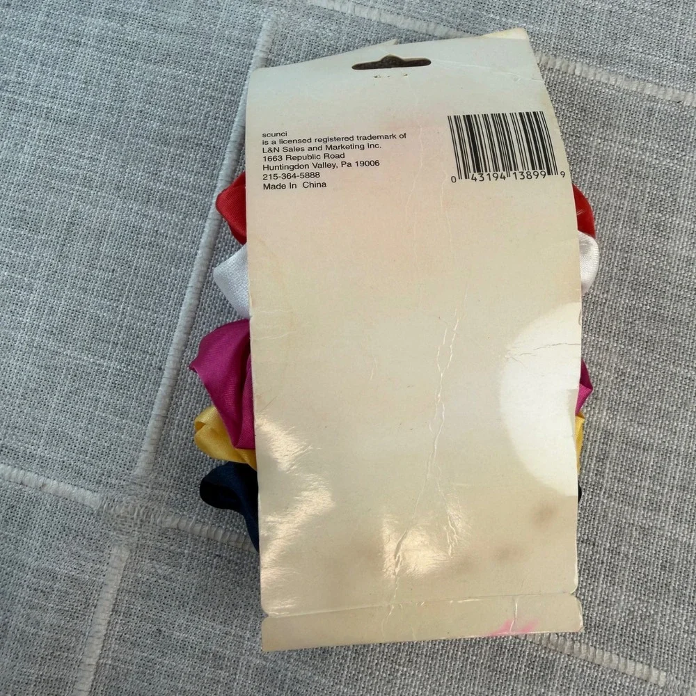 Scunci Satin Scrunchie Vintage 90s Y2K 5 Pack 13899 Scrunchys